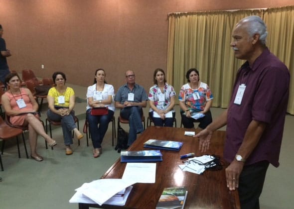 Coordenadores-da-mediunidade-reunidos-na-FEB
